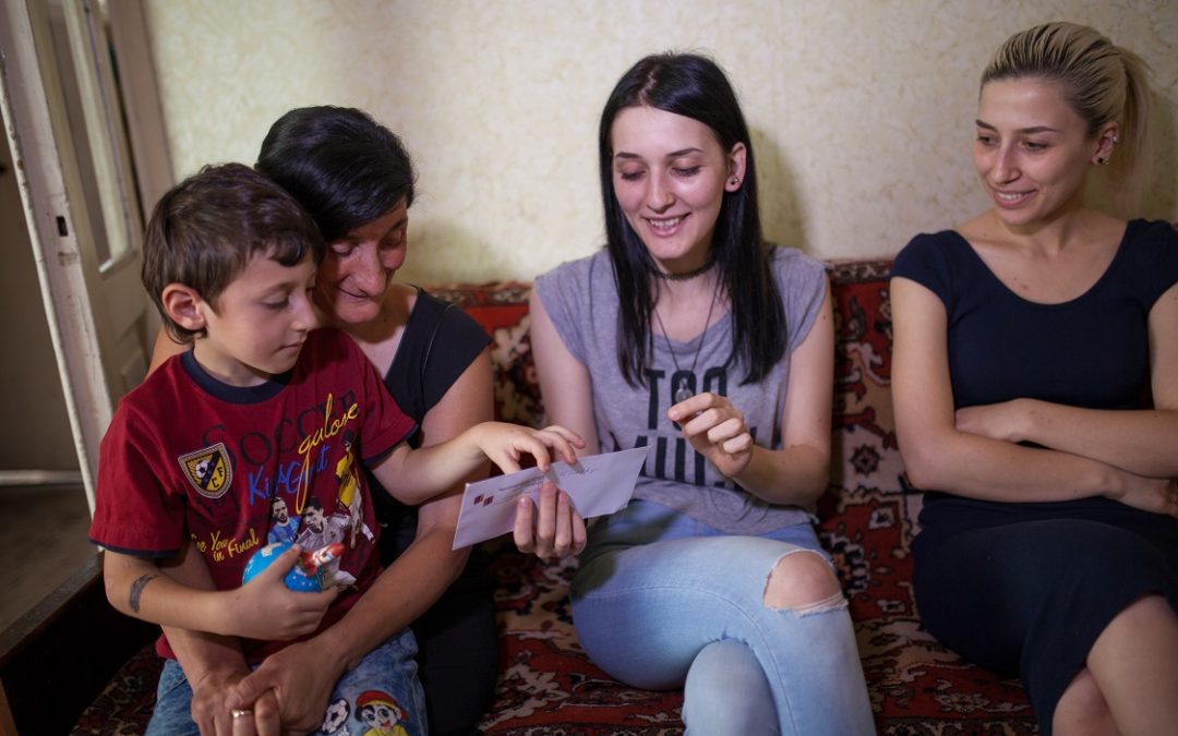 German-Armenian Community Donates Apartment to Sukiasyan Family of Gyumri